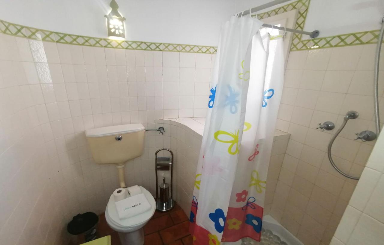 D04 - Torralta Tower House Villa ลากอส ภายนอก รูปภาพ